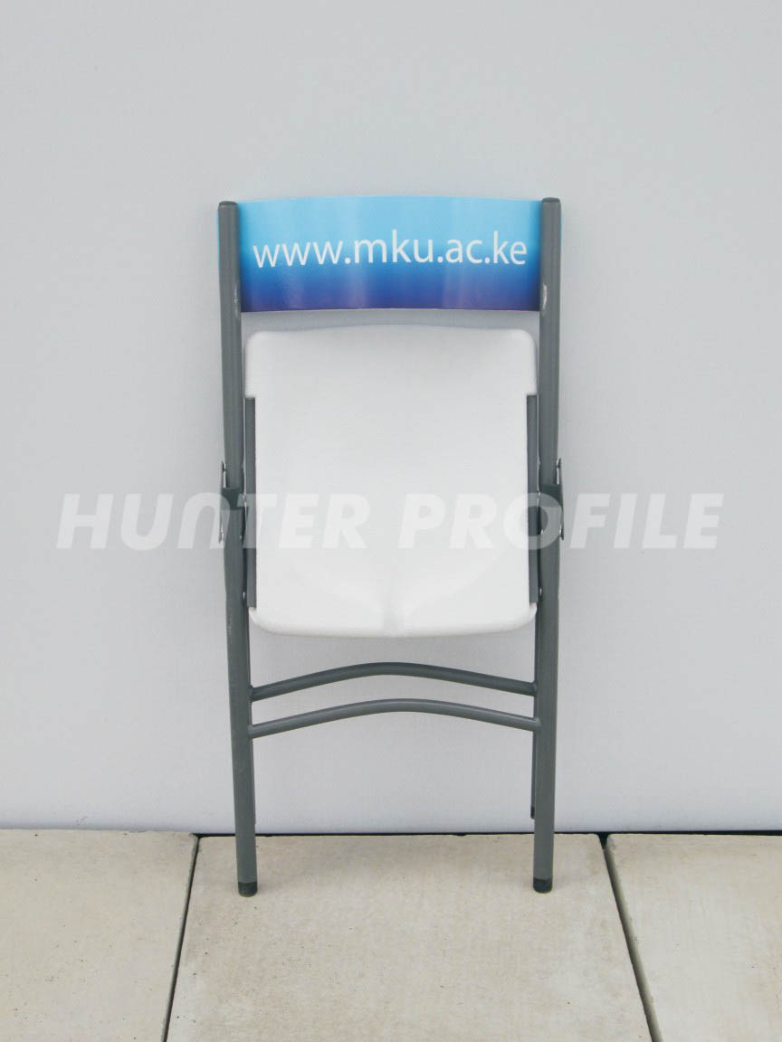 folding-table-and-chairs-4.jpg