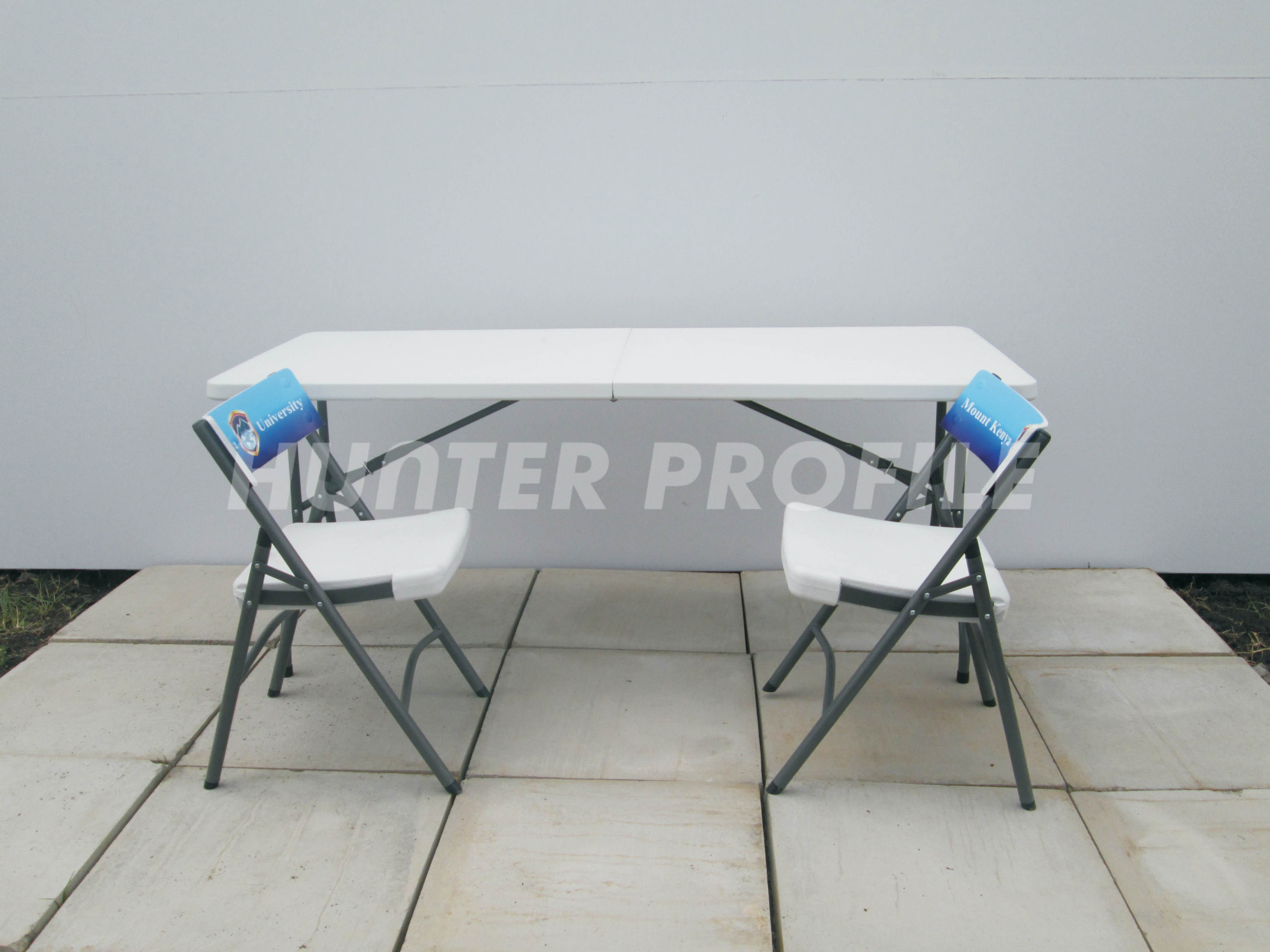 folding-table-and-chairs